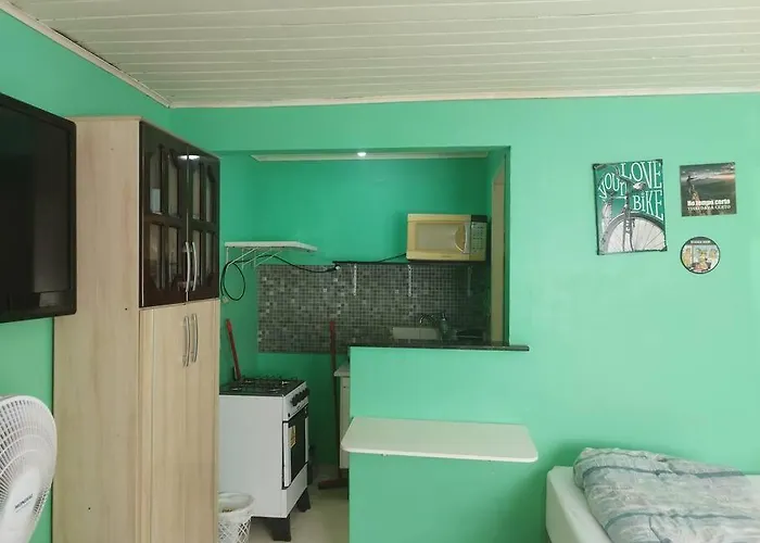 Casa central 74 com ótima localização