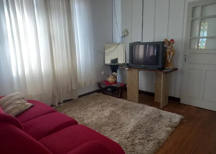 Casa Branca prox Shopping Paladium